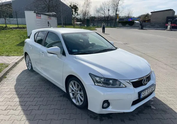 śląskie Lexus CT cena 40000 przebieg: 302300, rok produkcji 2013 z Rybnik